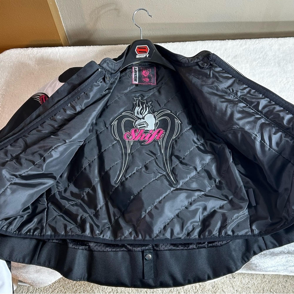 SHIFT Women’s Black and White Padded Motorcycle Jacket Size Large - Picture 6 of 16